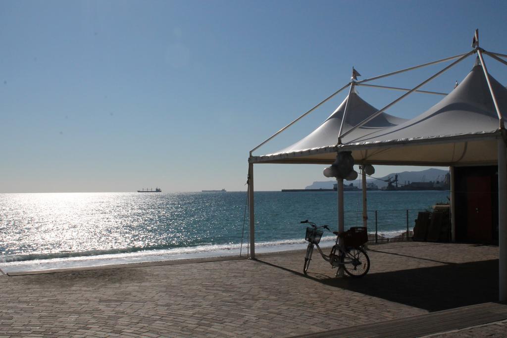 House Betty By Holiday World Albisola Superiore Buitenkant foto